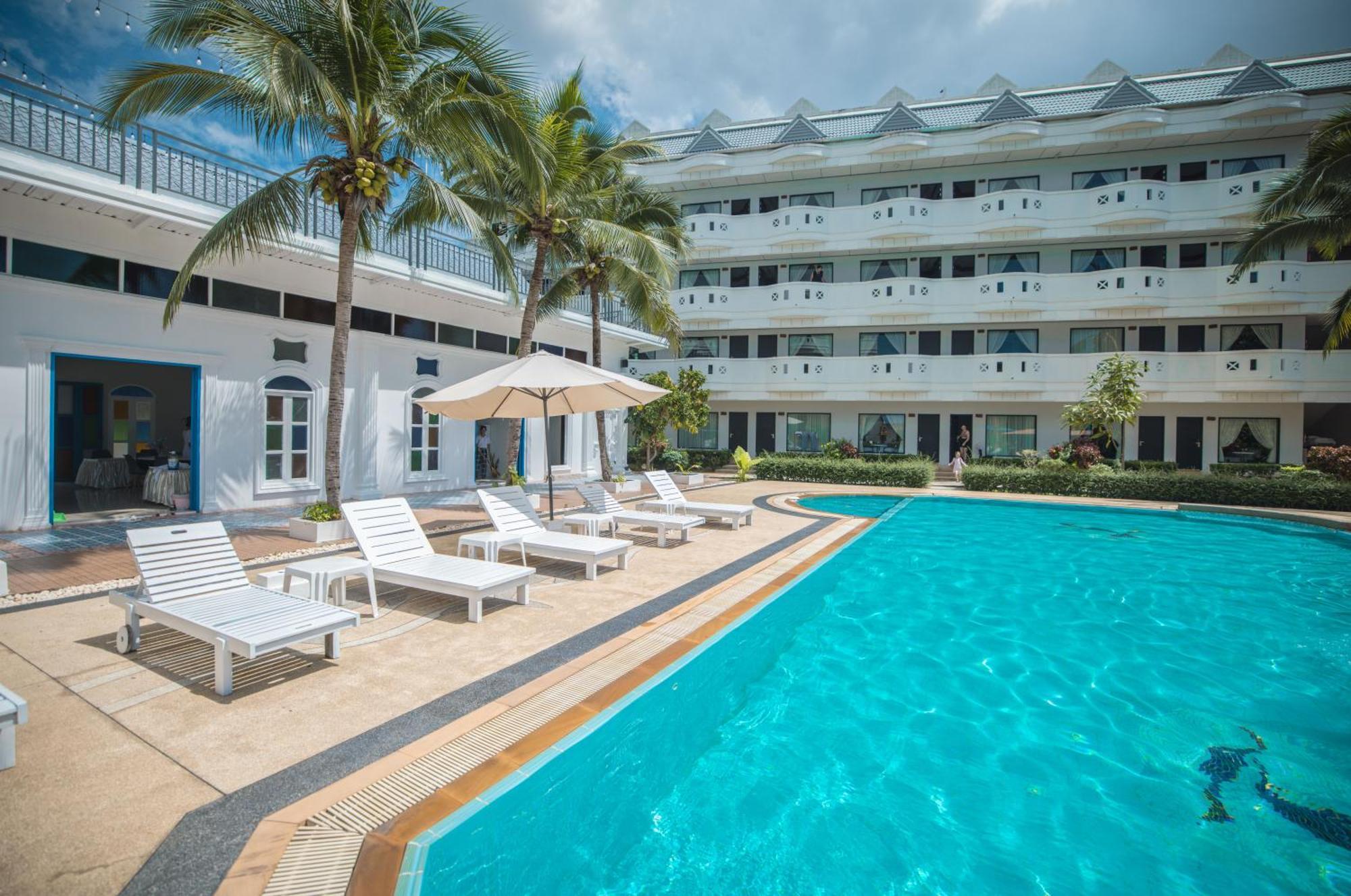 Blue Carina Hotel Phuket Exteriör bild