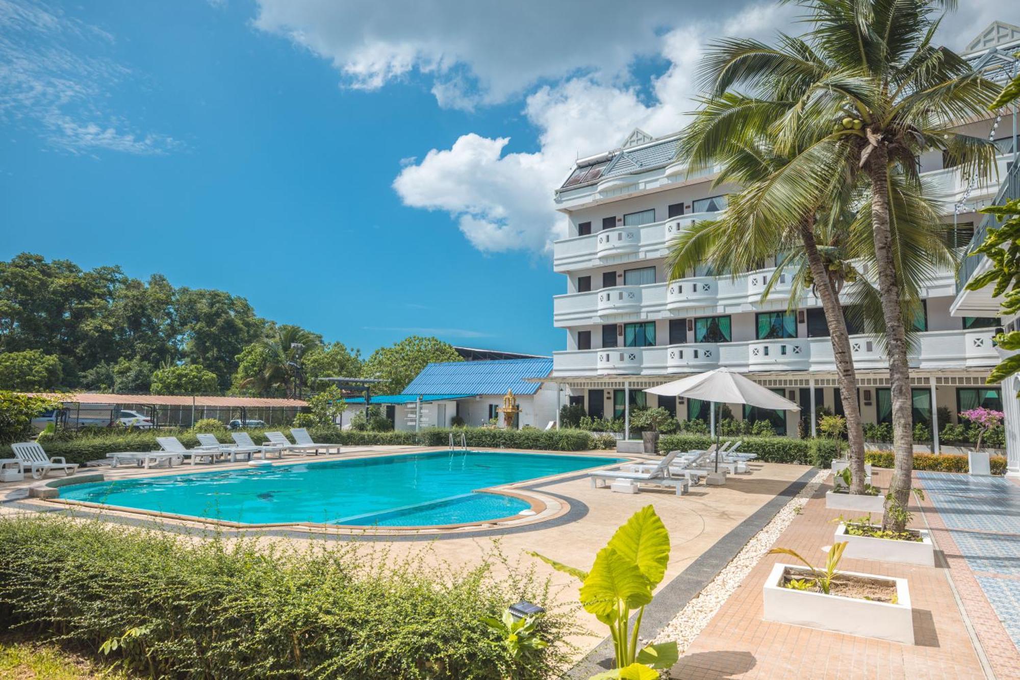 Blue Carina Hotel Phuket Exteriör bild